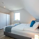 - Zentral, Stilvoll Und Ruhig Mit Balkon Und Boxspringbetten *