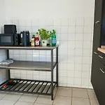 - Zentral, Stilvoll Und Ruhig Mit Balkon Und Boxspringbetten Appartement *