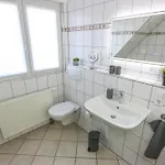 - Zentral, Stilvoll Und Ruhig Mit Balkon Und Boxspringbetten