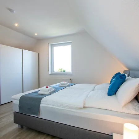 - Zentral, Stilvoll Und Ruhig Mit Balkon Und Boxspringbetten *