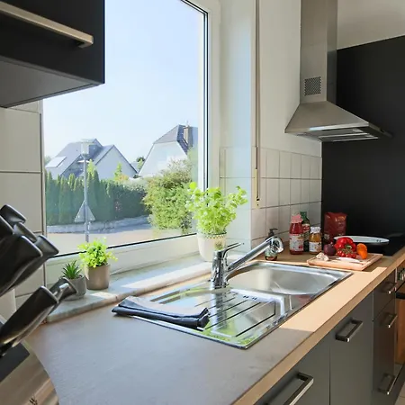 - Zentral, Stilvoll Und Ruhig Mit Balkon Und Boxspringbetten *