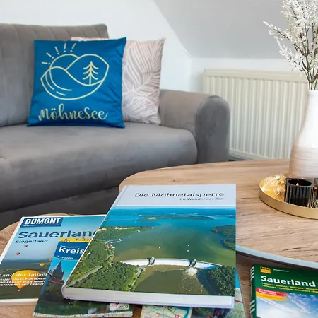 - Zentral, Stilvoll Und Ruhig Mit Balkon Und Boxspringbetten