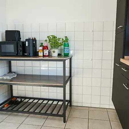 - Zentral, Stilvoll Und Ruhig Mit Balkon Und Boxspringbetten Appartement *