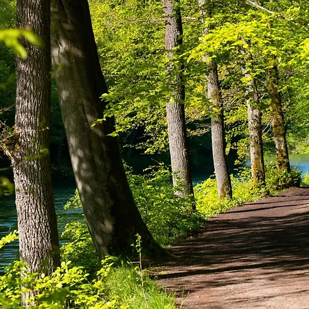 - Zentral, Stilvoll Und Ruhig Mit Balkon Und Boxspringbetten Möhnesee