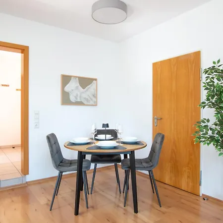 - Zentral, Stilvoll Und Ruhig Mit Balkon Und Boxspringbetten * Möhnesee