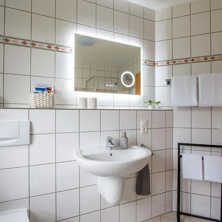 Appartement - Zentral, Stilvoll Und Ruhig Mit Balkon Und Boxspringbetten