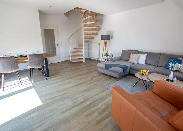 - Zentral, Stilvoll Und Ruhig Mit Balkon Und Boxspringbetten Appartement *