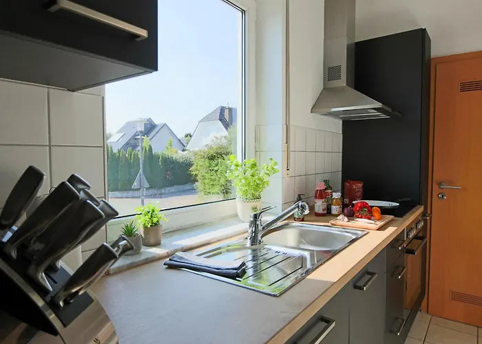 - Zentral, Stilvoll Und Ruhig Mit Balkon Und Boxspringbetten *