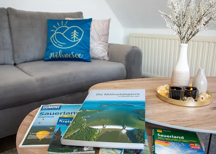 - Zentral, Stilvoll Und Ruhig Mit Balkon Und Boxspringbetten