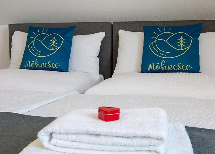 - Zentral, Stilvoll Und Ruhig Mit Balkon Und Boxspringbetten * Möhnesee
